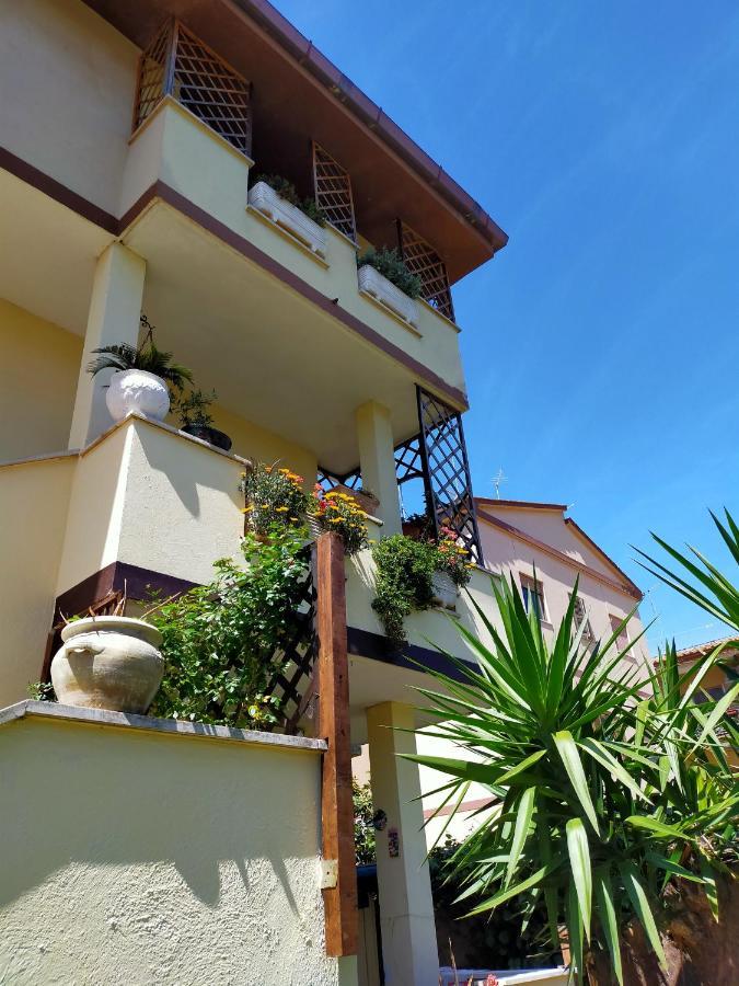 Luxury Apartment Magnolia Terrace 弗雷杰内 外观 照片